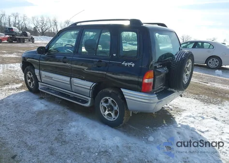 2001 Chevrolet Tracker Hard Top Lt z USA, uszkodzony, nr VIN 2CNBJ634216933362